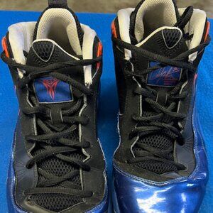Carmello/Air Jordan Basketball Sneakers